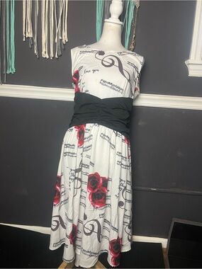 White Midi Dress with Red Rose & Musical Print size large